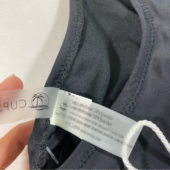 Cupshe Swim Tropical Swimsuit One Piece Swimsuit size 1X Black & Floral NWT Swim - Picture 6 of 7